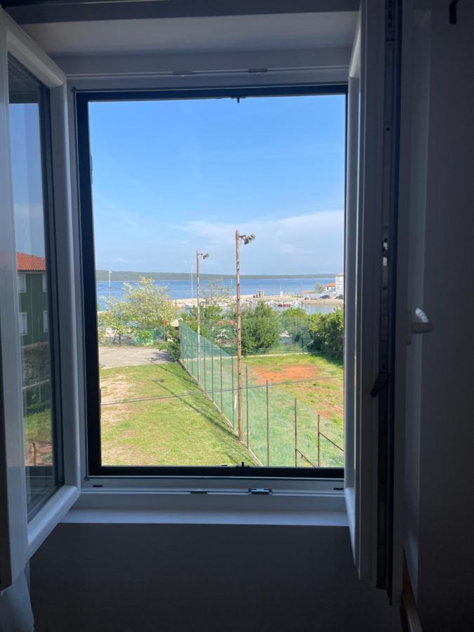 Oaza Apartment Нерезине Екстериор снимка